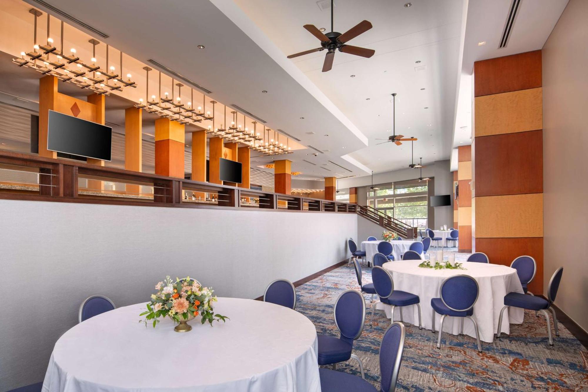 Hilton Baltimore Inner Harbor Bagian luar foto