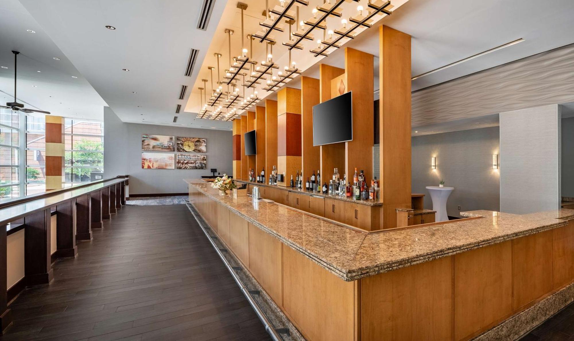 Hilton Baltimore Inner Harbor Bagian luar foto
